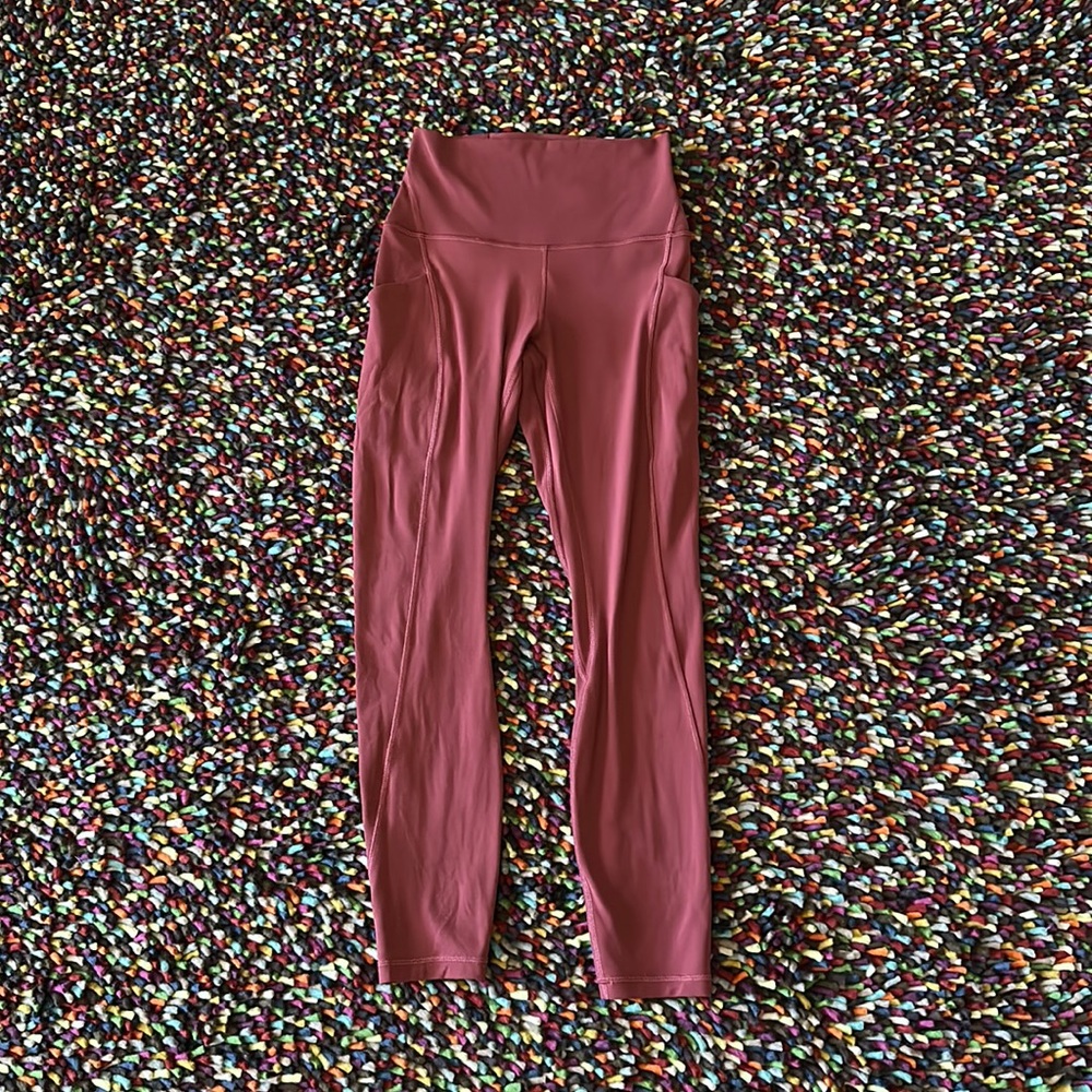 Lululemon Align HR 25” pants with pockets size 4 Mulled Wine
